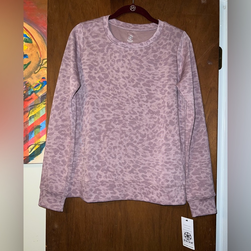 NWT Women's Gaiam Hudson Animal Print Pullover - Size XS